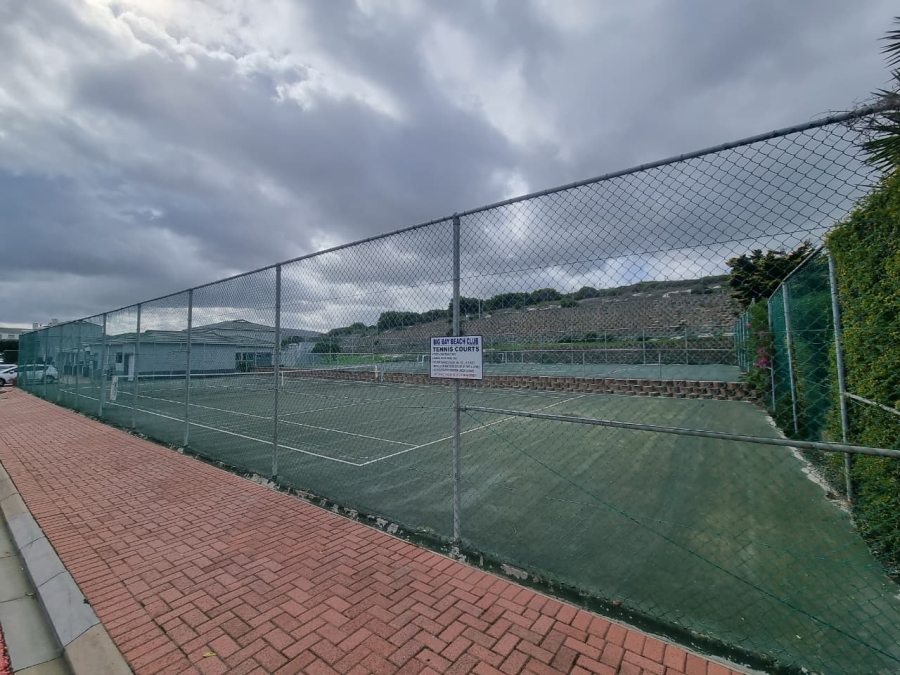 To Let 2 Bedroom Property for Rent in Big Bay Western Cape